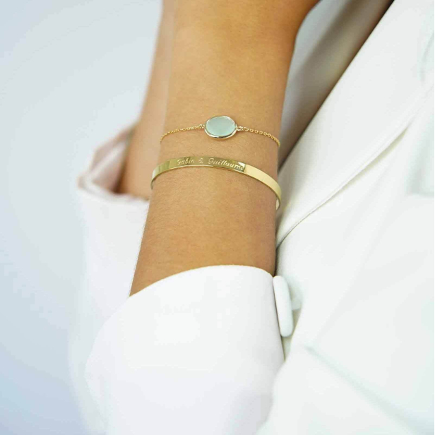 Porté du bracelet jonc en Plaqué Or