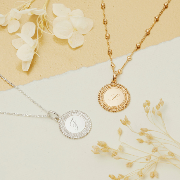 Collier personnalisé médaille 17 mm perlée initiale Argent