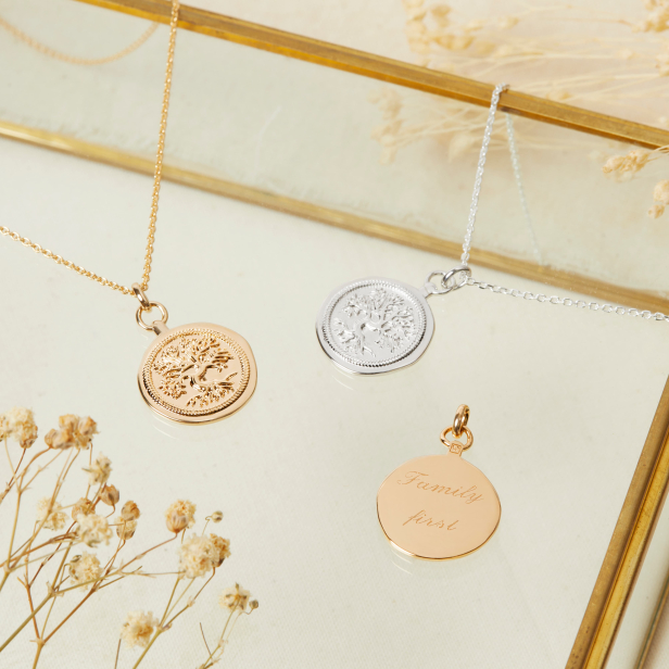 Collier médaille 15 mm arbre de vie Plaqué Or