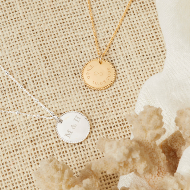 Collier personnalisé médaille 18 mm perlée Plaqué Or