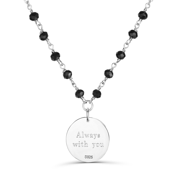 Collier avec pierres noires et médaille martelée personnalisée 15 mm Argent