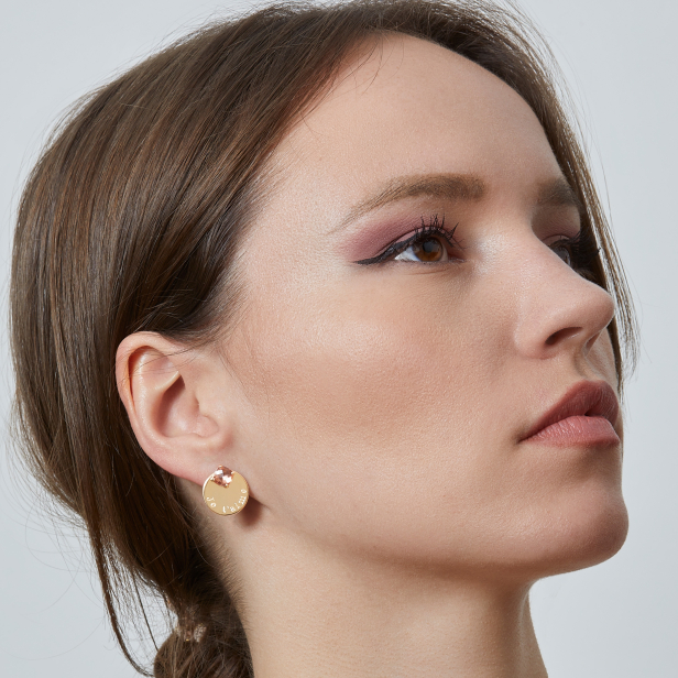 Boucles d'oreilles roses médailles classiques 15 mm