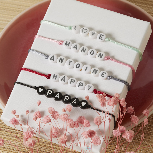 Bracelet cordon personnalisable homme lettres argentées