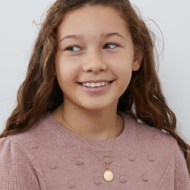 Collier personnalisé enfant médaille soleil 20 mm en Plaqué Or