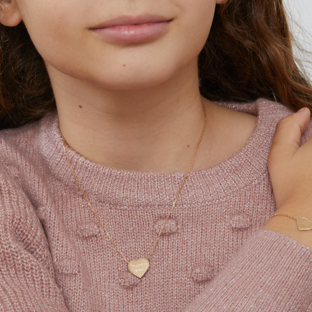 Collier personnalisé enfant médaillon Plaqué Or en forme de cœur