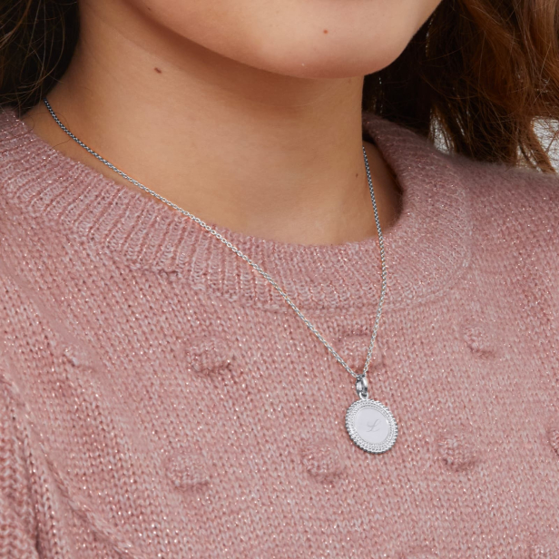 Collier enfant personnalisé médaille 17 mm perlée initiale Argent