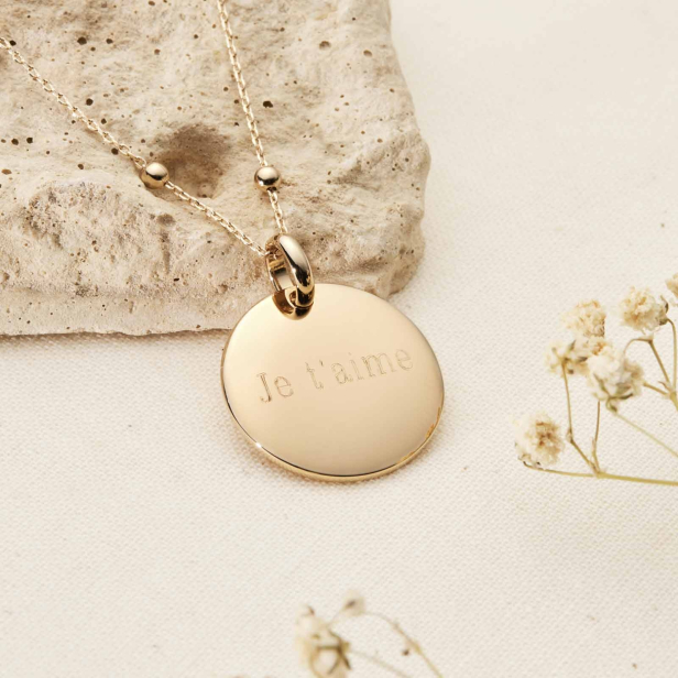 Nature morte du collier personnalisé médaille bombée 20 mm Plaqué Or
