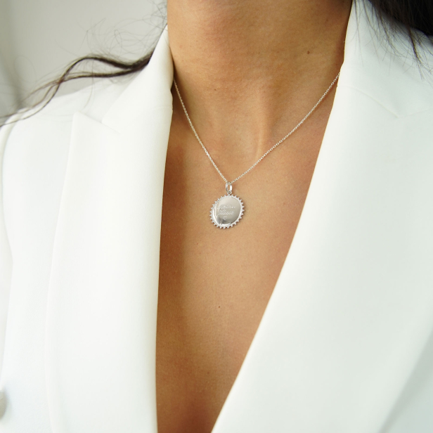 Collier personnalisé médaille soleil 20 mm en Argent
